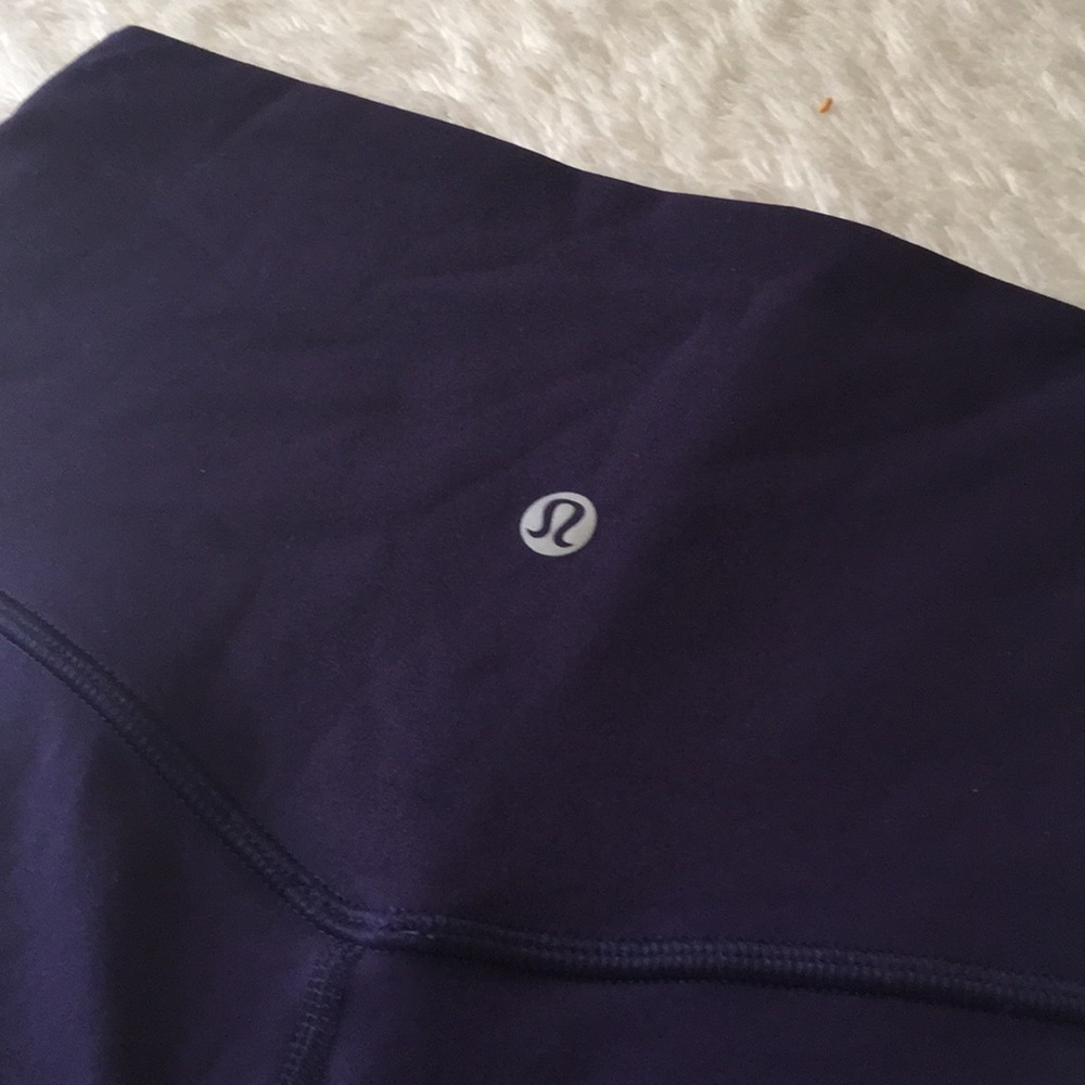 Lululemon align crops